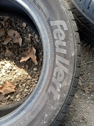 Neumáticos 215/55 R16 97Y