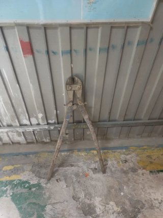 Tijera de cortar varillas