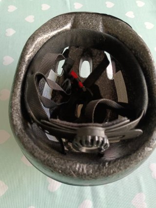 Casco de bici rosa para niña