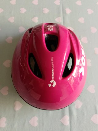 Casco de bici rosa para niña