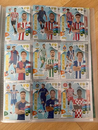 Álbum Adrenalyn XL LaLiga 2024/25 casi completo