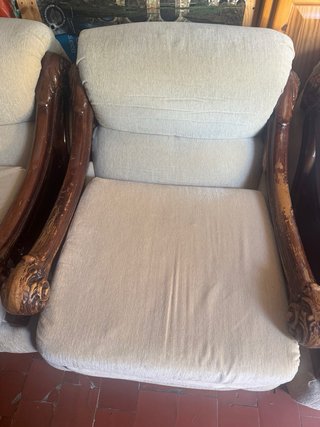 Conjunto Sofá 3 pzas. Y 2 sofas individuales.