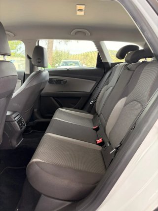 SEAT Leon 1.6 tdi GARANTÍA 4x4