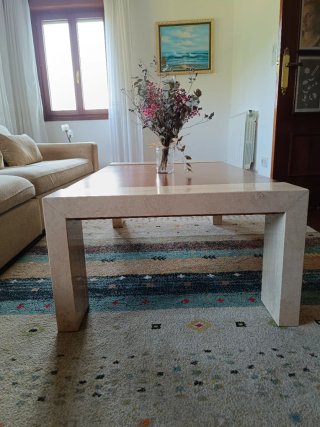 Mesa de salón madera y mármol