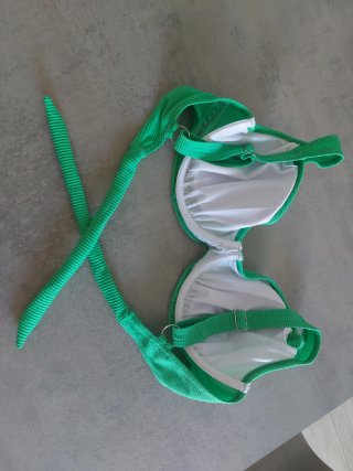 Bikini verde taglia L nuovo con cartellino