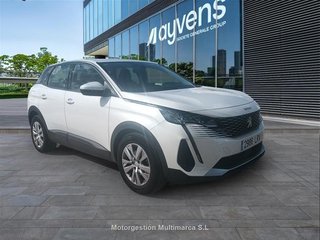 Renting - PEUGEOT 3008 1.5 BlueHDi 130CV S&S