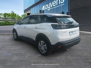 Renting - PEUGEOT 3008 1.5 BlueHDi 130CV S&S