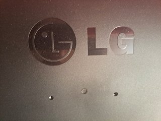 TV LG 24 pollici usata con telecomando
