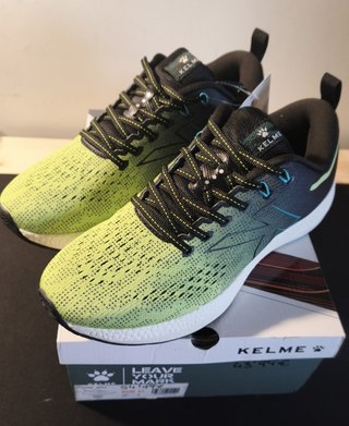 Zapatillas Running | Kelme Beat | Verde| Talla 41