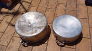 2 Ollas de Aluminio con Asas