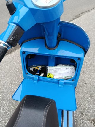 Vespa PX 125 Azul Manual