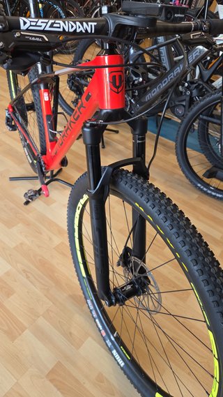 Mondraker Chrono Carbon Talla M montaje especial
