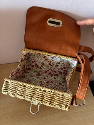 Bolso mimbre efecto piel La Gallineta