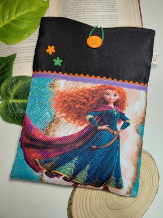 Funda para libro con diseño de Mérida
