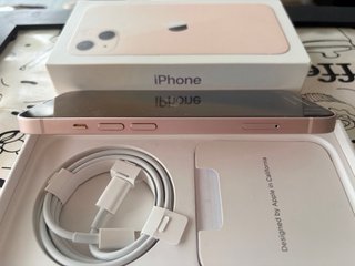 iPhone 13 Rosa