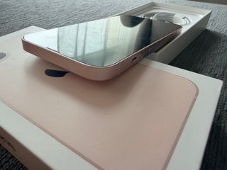 iPhone 13 Rosa
