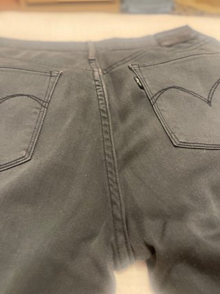 Pantalón Levi's Gris Talla 28
