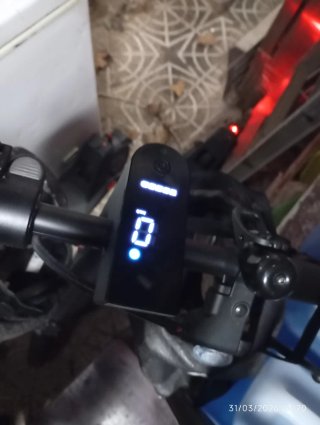 Patinete Eléctrico Xiaomi Mi Electric Scooter 4 Li
