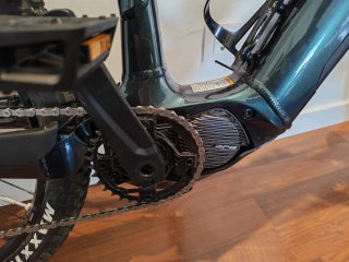 No negocio Cannondale Moterra Neo S1 80 km, M