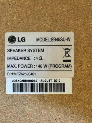Altavoces LG 5 pequeños y uno grande 140W
