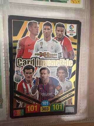 Álbum LaLiga 2018/19 casi completo