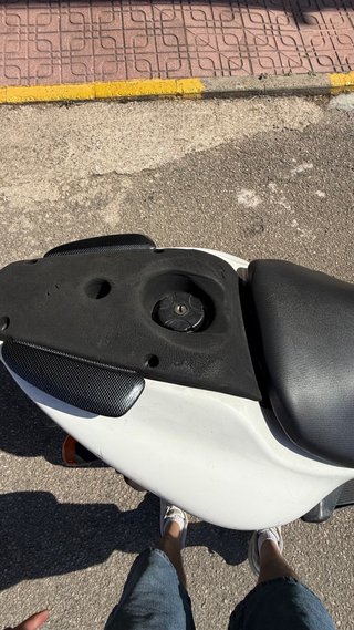 Yamaha Aerox 50cc Scooter