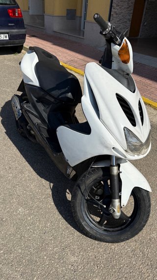 Yamaha Aerox 50cc Scooter