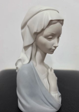Figura Lladró Porcelana "Cabeza de Virgen "