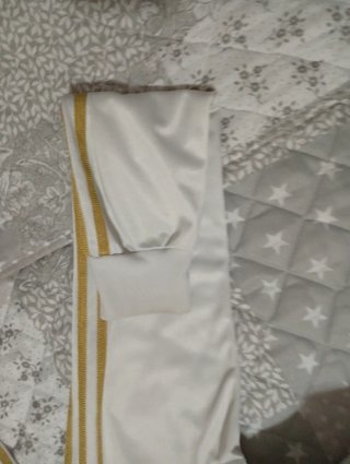 Chándal Adidas Vintage Blanco y oro pone XL es L