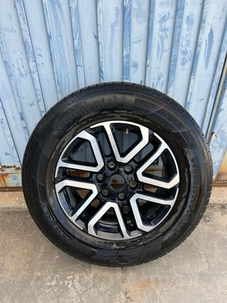 Llanta Ford Ranger 18 Original