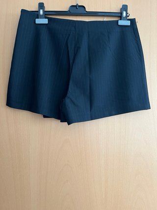 Falda pantalón raya diplomática Pull&Bear