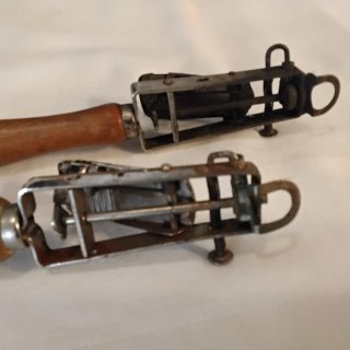 2 accendini antichi