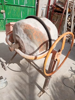 Hormigonera Profesional SE REGALA bidón de agua