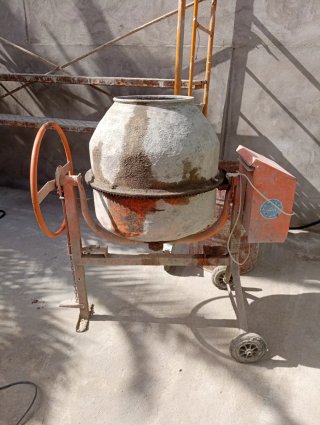 Hormigonera Profesional SE REGALA bidón de agua