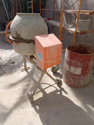 Hormigonera Profesional SE REGALA bidón de agua