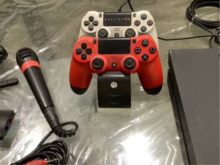 Equipo Sony + PS4 + Altavoces