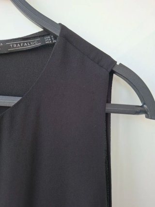 Blusa Zara Negra Sin Mangas Plisada