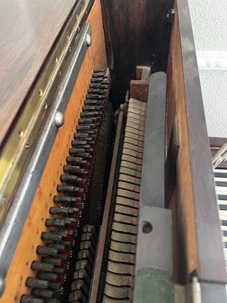 Piano antiguo CAVEAU París
