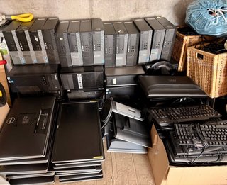 Se venden mas de 25 ordenadores por cierre