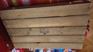 Cassa commemorativa 600' anniversario Antinori con