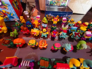 Colección Superthings
