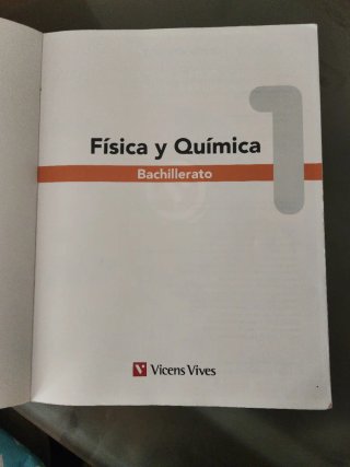 Libro primero bachiller física y química sin uso