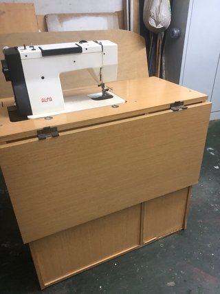 Máquina de coser Alfa Electronic 3940