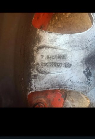 4 Llantas Originales Mercedes 215/55 ZR16