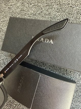 Gafas Prada Negras