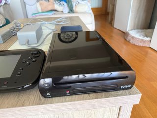 Nintendo Wii U Negra + Juego Watch Dogs + Mando
