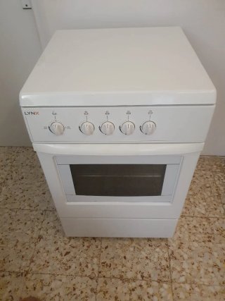 Cocina de gas butano con horno