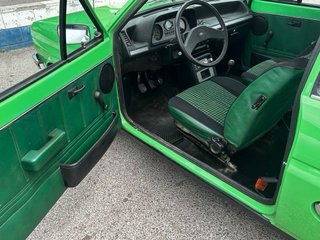 Ford  Fiesta mk1 1976 de las primeras unidades