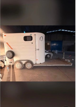 Remolque para caballos