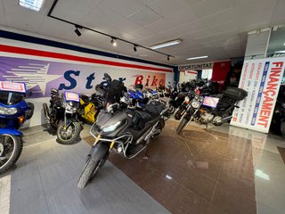 Honda X-ADV 750 Gris Automática